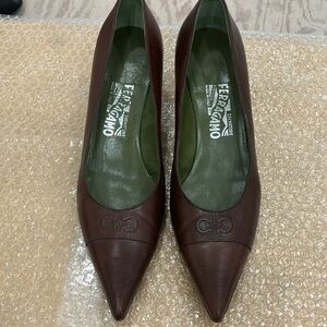 Salvatore Ferragamo Brown Leather Heels with Classic Design